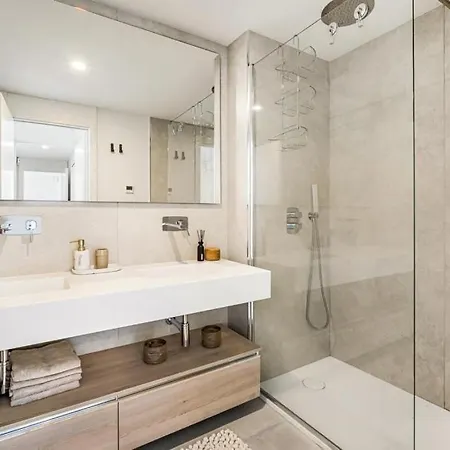 아파트 Luxury Penthouse With Ocean View