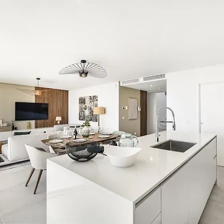 Luxury Penthouse With Ocean View Appartamento