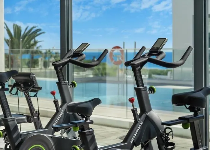 Luxury Penthouse With Ocean View *