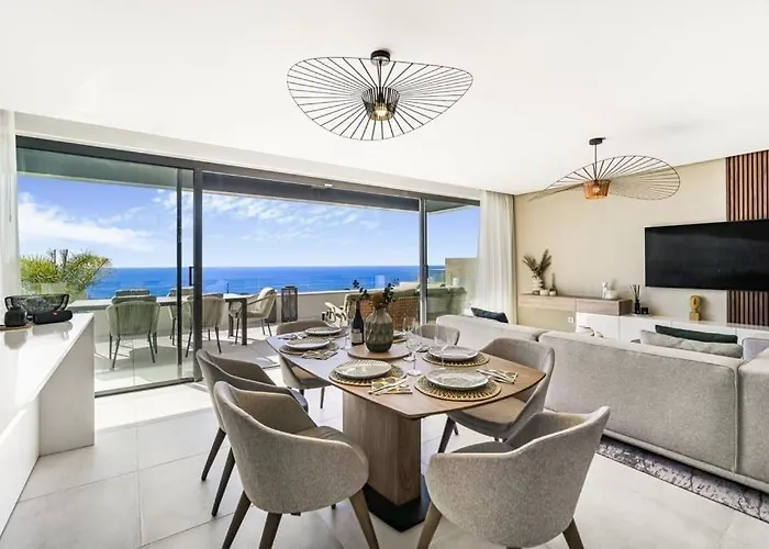 Luxury Penthouse With Ocean View Апартаменти Марбелья