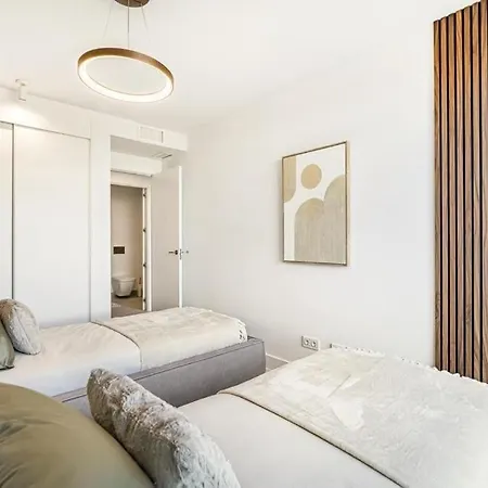 Luxury Penthouse With Ocean View *